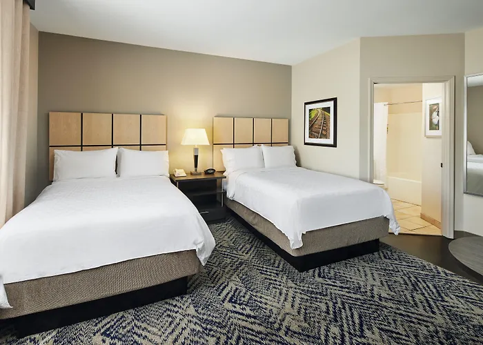 Candlewood Charleston-northwoods By Ihg Hotel 3*