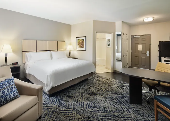 Candlewood Charleston-northwoods By Ihg