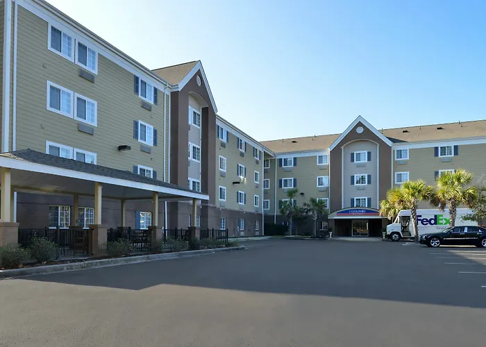 Candlewood Charleston-northwoods By Ihg Hotel 3*